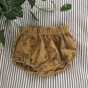 Rylee + Cru gender neutral acorn baby bloomers